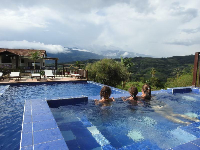 La Huerta Hotel Jiguales ภายนอก รูปภาพ