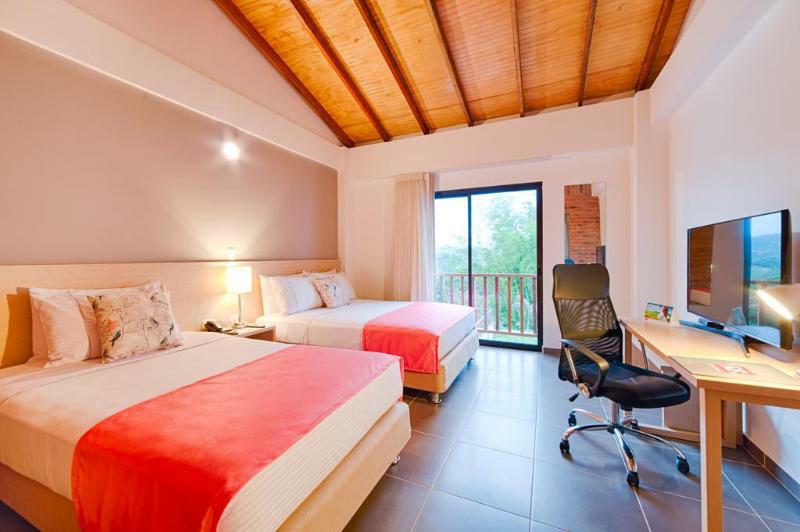 La Huerta Hotel Jiguales ภายนอก รูปภาพ